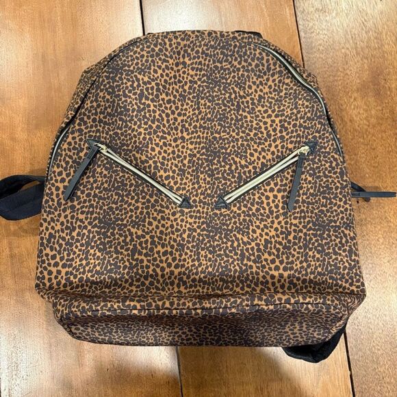 Stella & Dot Leopard Animal Print Lady Boss Backpack Mobwife Travel Laptop Bag - Picture 9 of 16